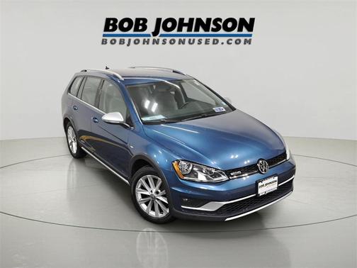 2017 Volkswagen Golf Alltrack TSI S