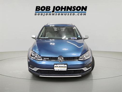 2017 Volkswagen Golf Alltrack TSI S