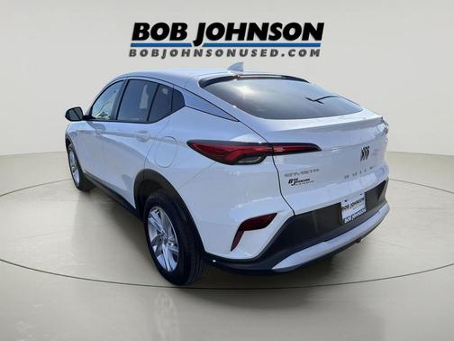 Summit White 2024 Buick Envista Preferred FWD