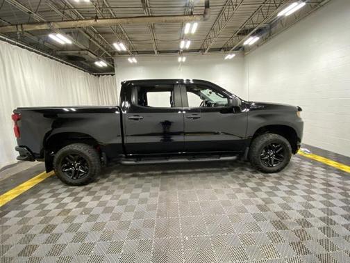 2022 Chevrolet Silverado 1500 Custom Trail Boss