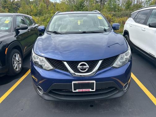 2018 Nissan Rogue Sport SV