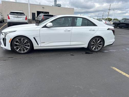 2023 Cadillac CT4-V V-Series Blackwing