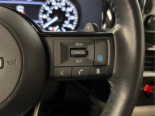 2024 Nissan Pathfinder SL 4WD