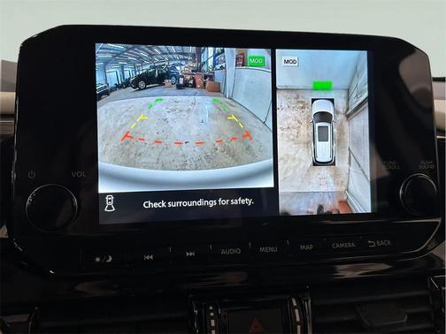 2024 Nissan Pathfinder SL 4WD