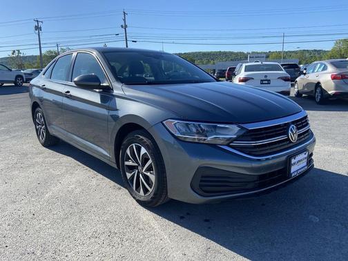 Platinum Gray Metallic 2023 Volkswagen Jetta 1.5T S
