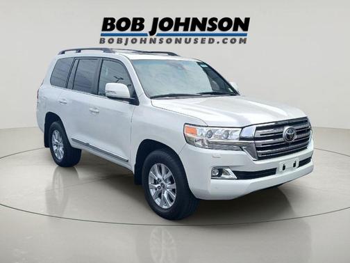 Blizzard Pearl 2016 Toyota Land Cruiser Base