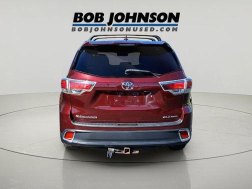 Ooh La La Rouge Mica 2016 Toyota Highlander XLE