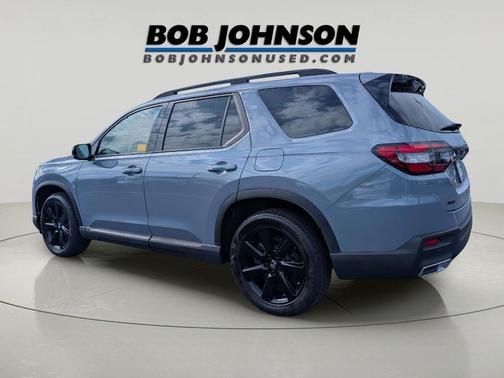 Sonic Gray Pearl 2025 Honda Pilot Black Edition