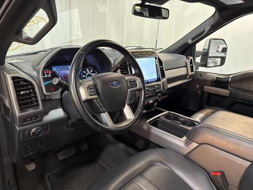 2022 Ford F-250 Platinum