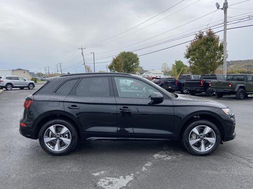 2025 Audi Q5 40 Premium Plus