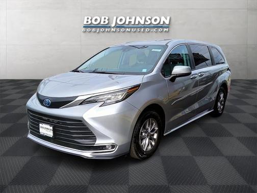 2023 Toyota Sienna XLE 7 Passenger