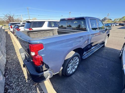 Northsky Blue Metallic 2022 Chevrolet Silverado 1500 Limited High Country