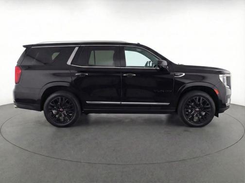 Onyx Black 2023 GMC Yukon SLT