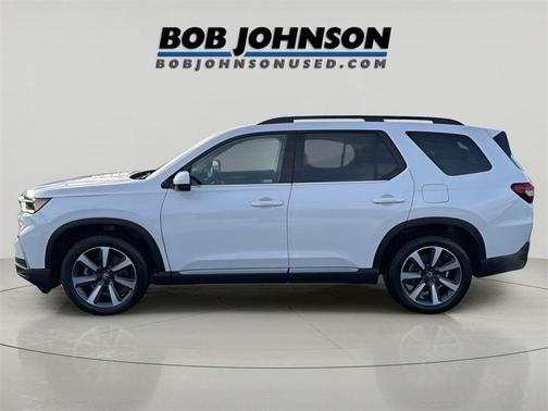 2023 Honda Pilot Touring 8-Passenger
