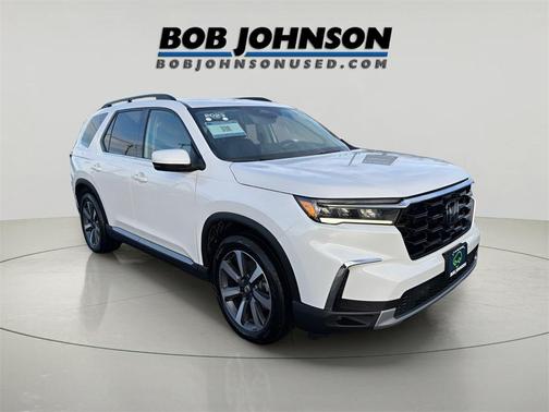 2023 Honda Pilot Touring 8-Passenger
