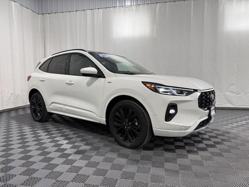 2024 Ford Escape ST-Line Elite