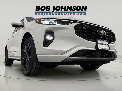 2024 Ford Escape ST-Line Elite