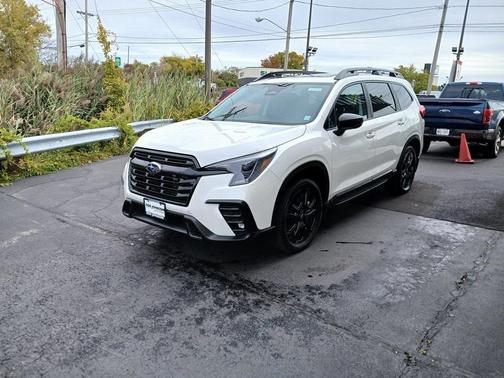 2025 Subaru Ascent Onyx Edition Touring 7-Passenger