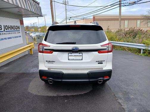 2025 Subaru Ascent Onyx Edition Touring 7-Passenger