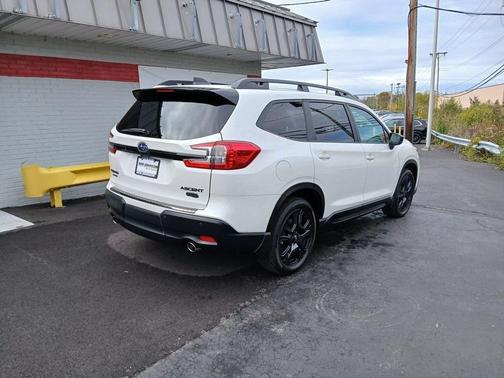 2025 Subaru Ascent Onyx Edition Touring 7-Passenger