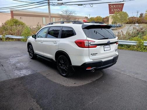 2025 Subaru Ascent Onyx Edition Touring 7-Passenger
