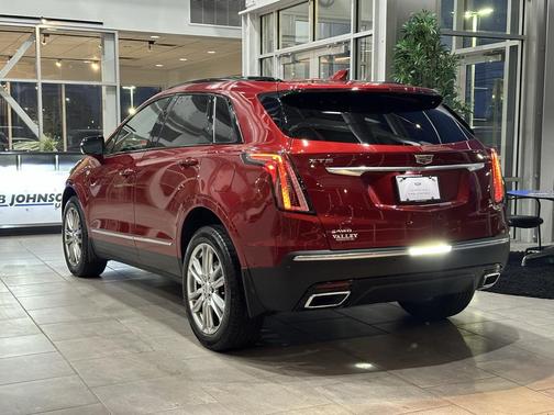 2023 Cadillac XT5 Sport
