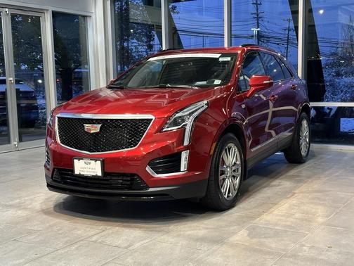2023 Cadillac XT5 Sport