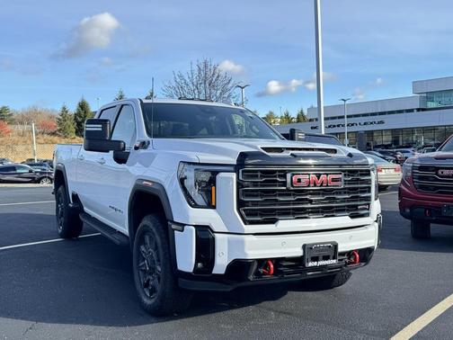 2025 GMC Sierra 2500 AT4