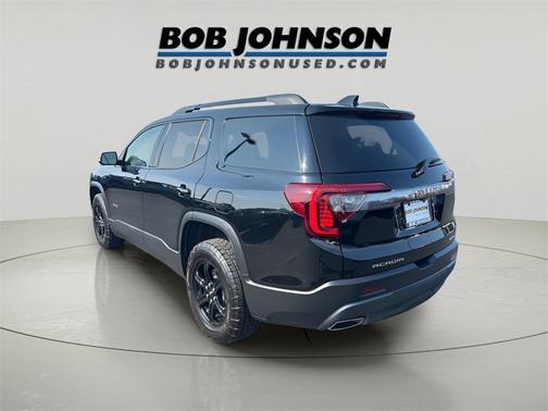2023 GMC Acadia AWD AT4