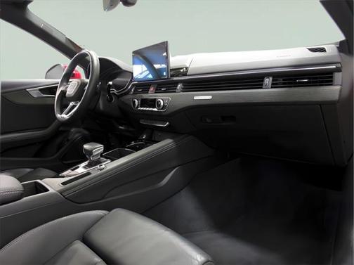 2023 Audi A4 45 S line Premium Plus