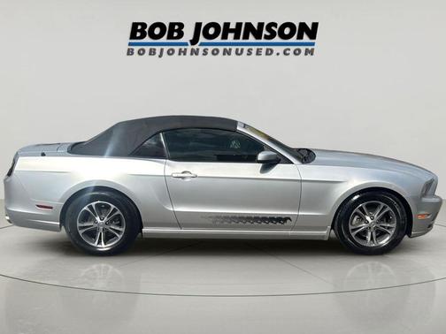 Ingot Silver Metallic 2014 Ford Mustang V6 Premium