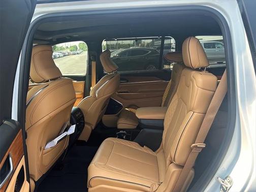 2021 Jeep Grand Cherokee L Summit Reserve