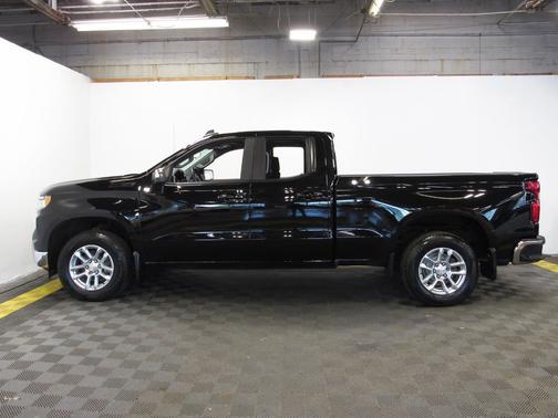 Black 2023 Chevrolet Silverado 1500 LT