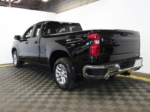 Black 2023 Chevrolet Silverado 1500 LT