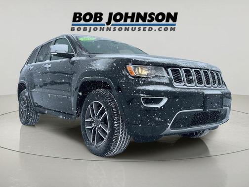 Diamond Black Crystal Pearlcoat 2022 Jeep Grand Cherokee Limited