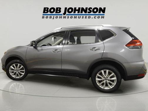 Gun Metallic 2017 Nissan Rogue SV