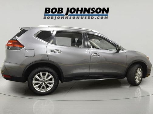 Gun Metallic 2017 Nissan Rogue SV