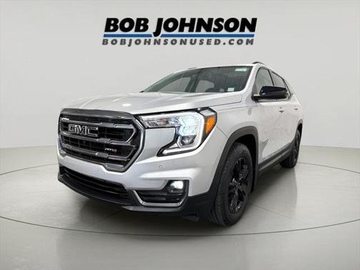 2022 GMC Terrain AWD AT4