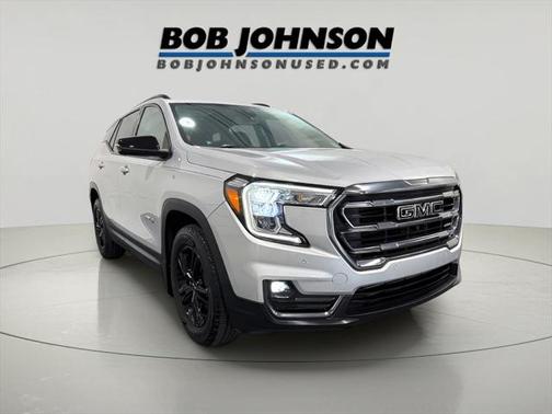 2022 GMC Terrain AWD AT4