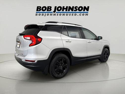 2022 GMC Terrain AWD AT4
