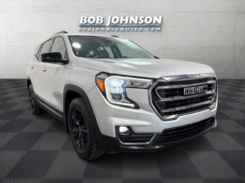 2022 GMC Terrain AWD AT4