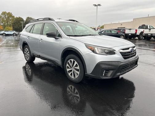 2022 Subaru Outback Base