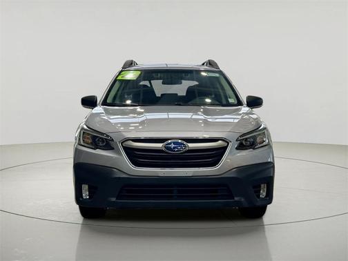 2022 Subaru Outback Base
