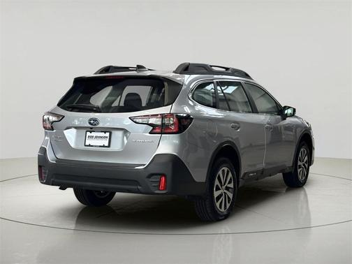 2022 Subaru Outback Base