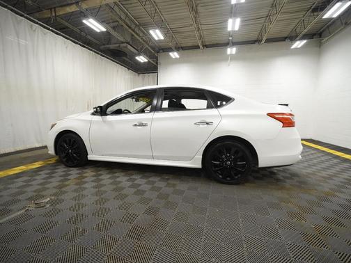 Aspen White 2018 Nissan Sentra SR