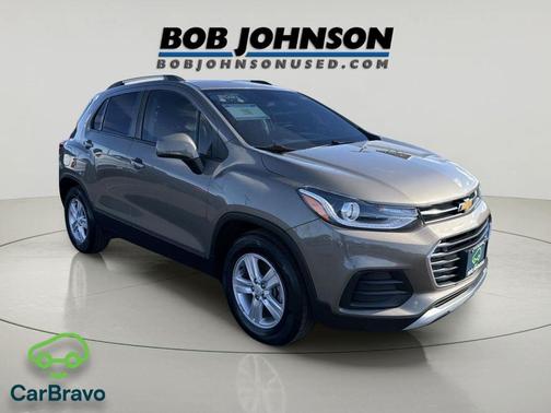 Stone Gray Metallic 2021 Chevrolet Trax LT