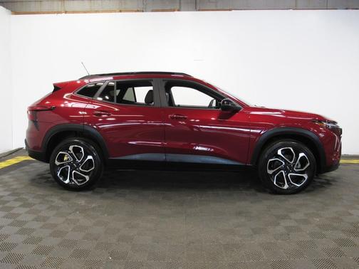 Crimson Metallic 2024 Chevrolet Trax FWD 2RS