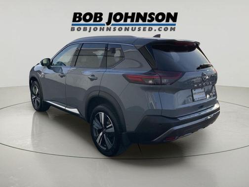 Boulder Gray Pearl 2023 Nissan Rogue SL