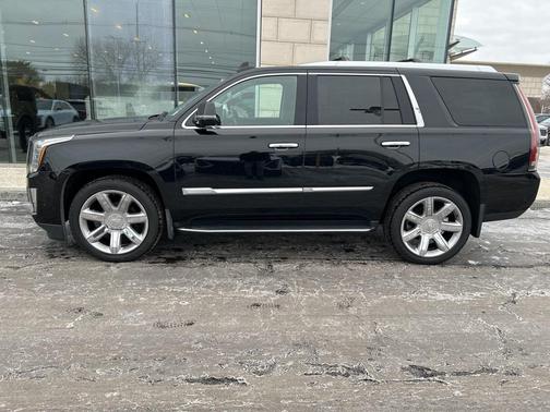 2020 Cadillac Escalade Luxury