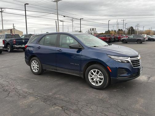 2023 Chevrolet Equinox LS